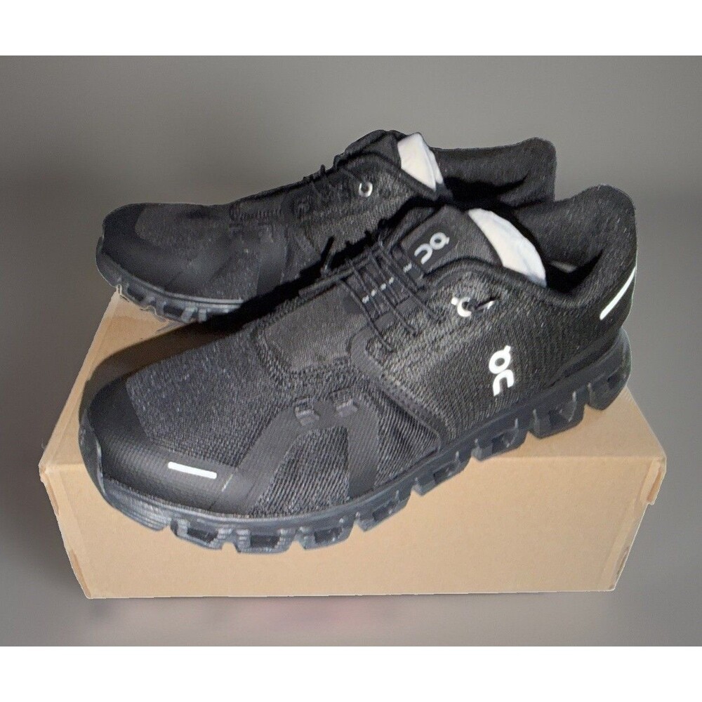 NIB Womens ON Cloud 6 All Black Athletic Running sneakers Sz 11.5